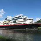 Hurtigruten Kreuzfahrtschiff    MAUD