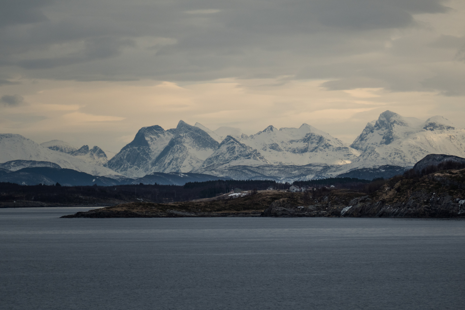 Hurtigruten Tag 4 / Bei Bodø