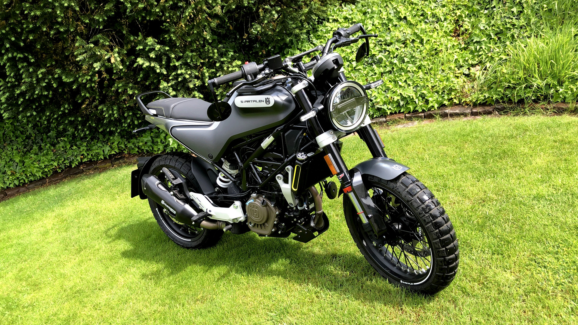 husqvarna svartpilen 125 price