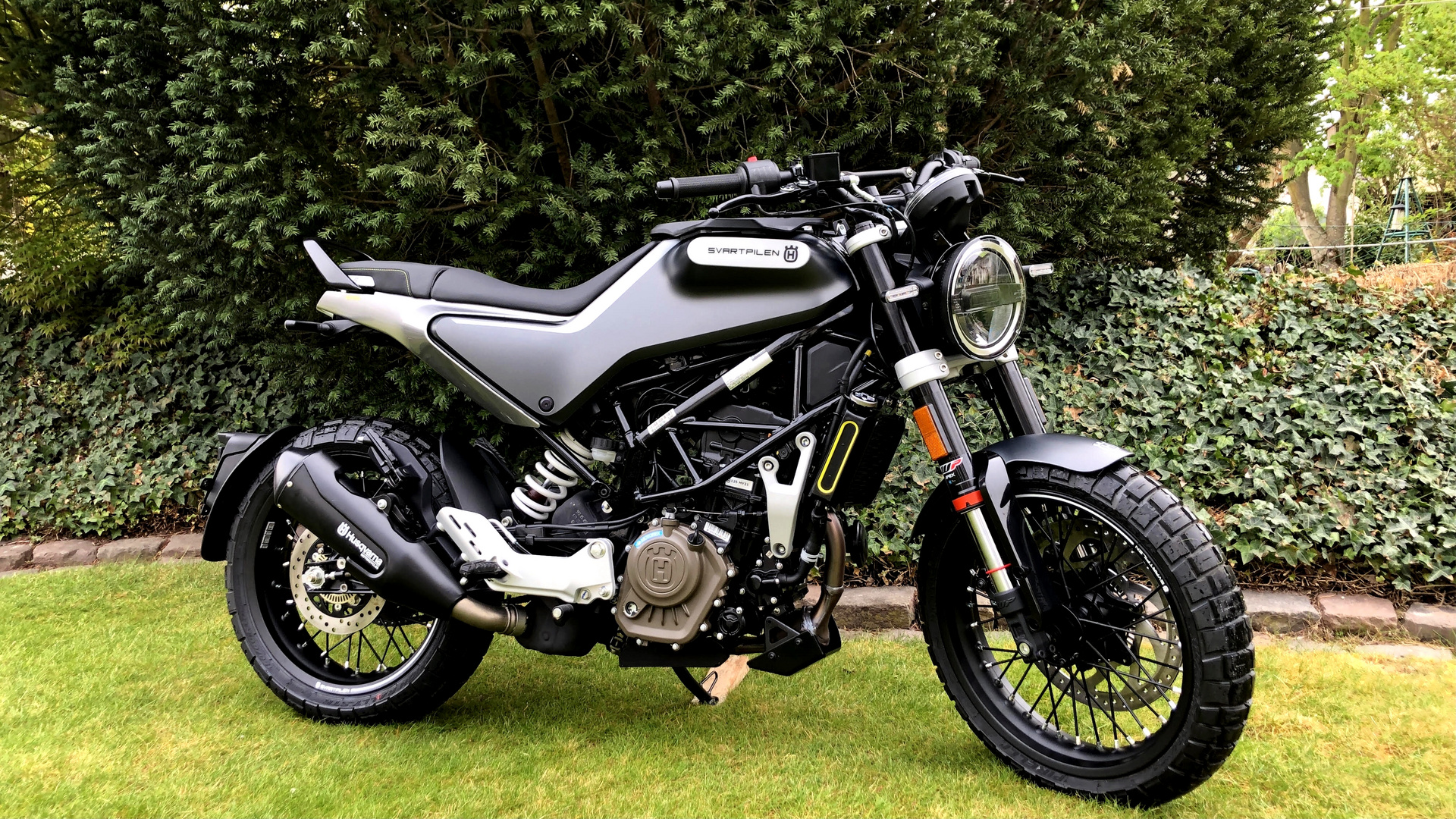 husqvarna svartpilen 125 price