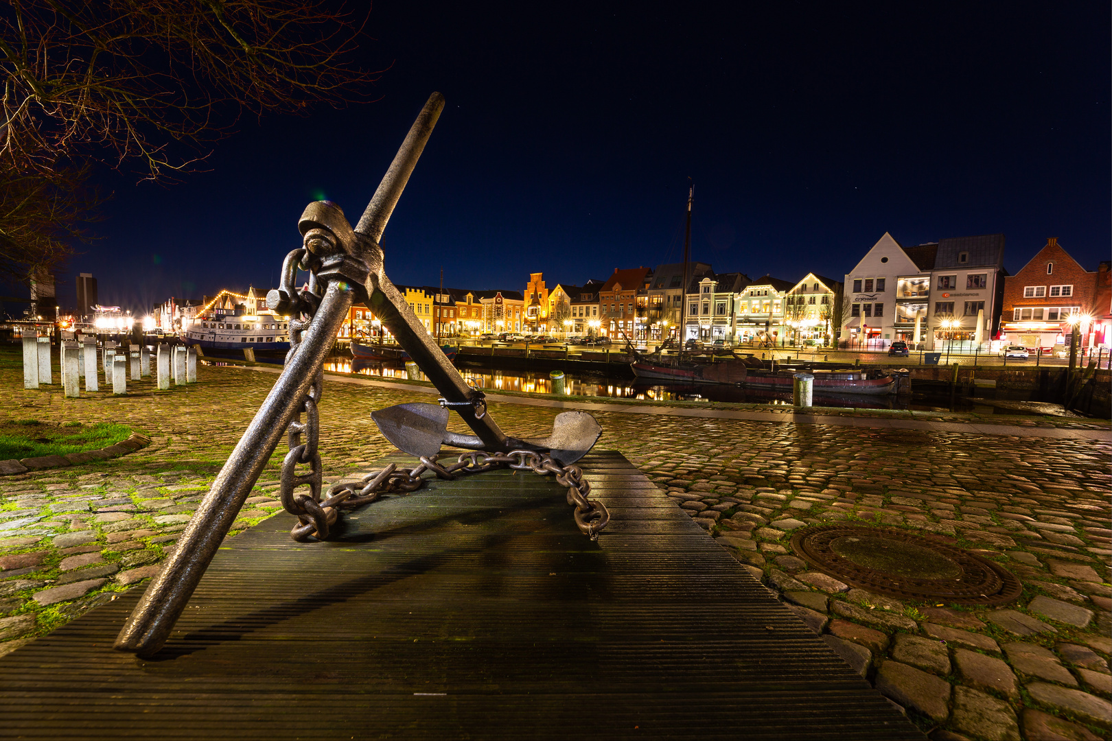 Husum Hafen und Anker