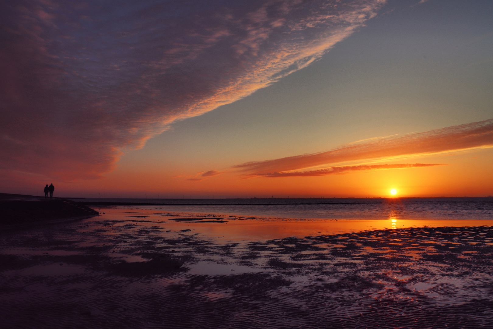 Husumer Bucht bei Sonnenuntergang