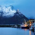 Husøy im Fjord von Senja in Norwegen