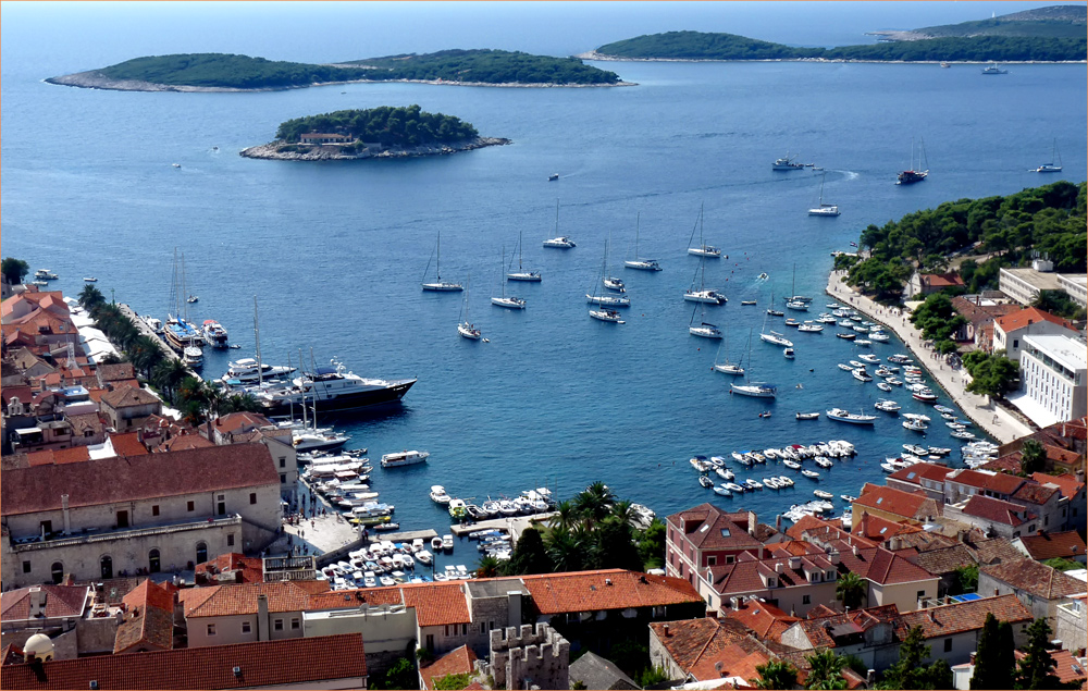 HVAR VON DER SPANISCHEN FESTUNG