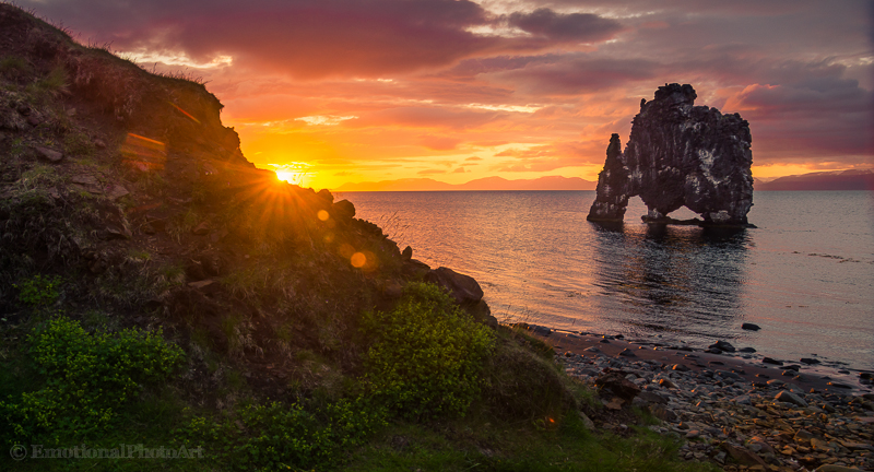 Hvítserkur bei Sonnenaufgang