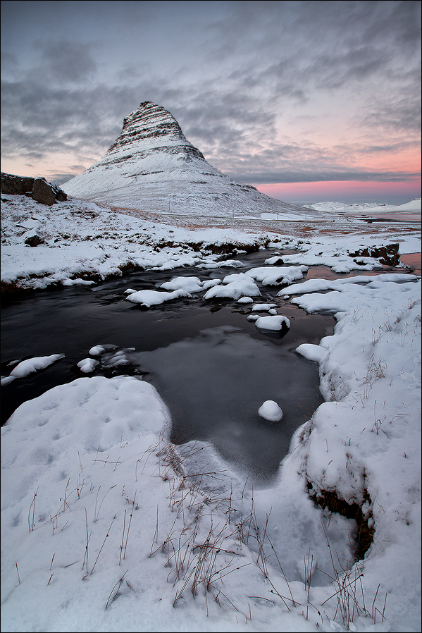 [ _hvítur // Kirkjufell]