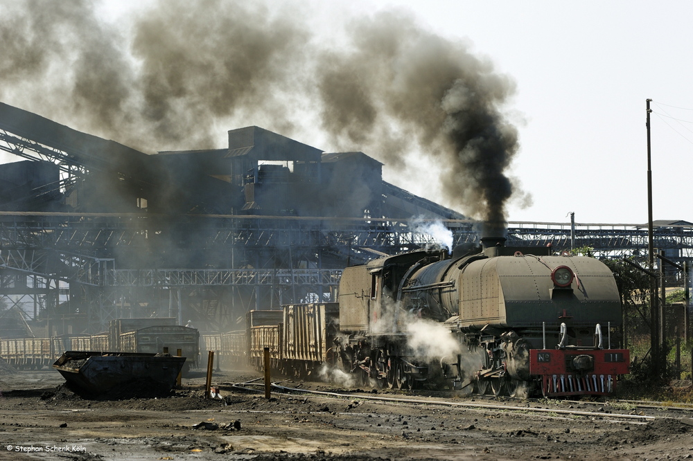 Hwange Kohlemine I     (Im südl.Afrika X)