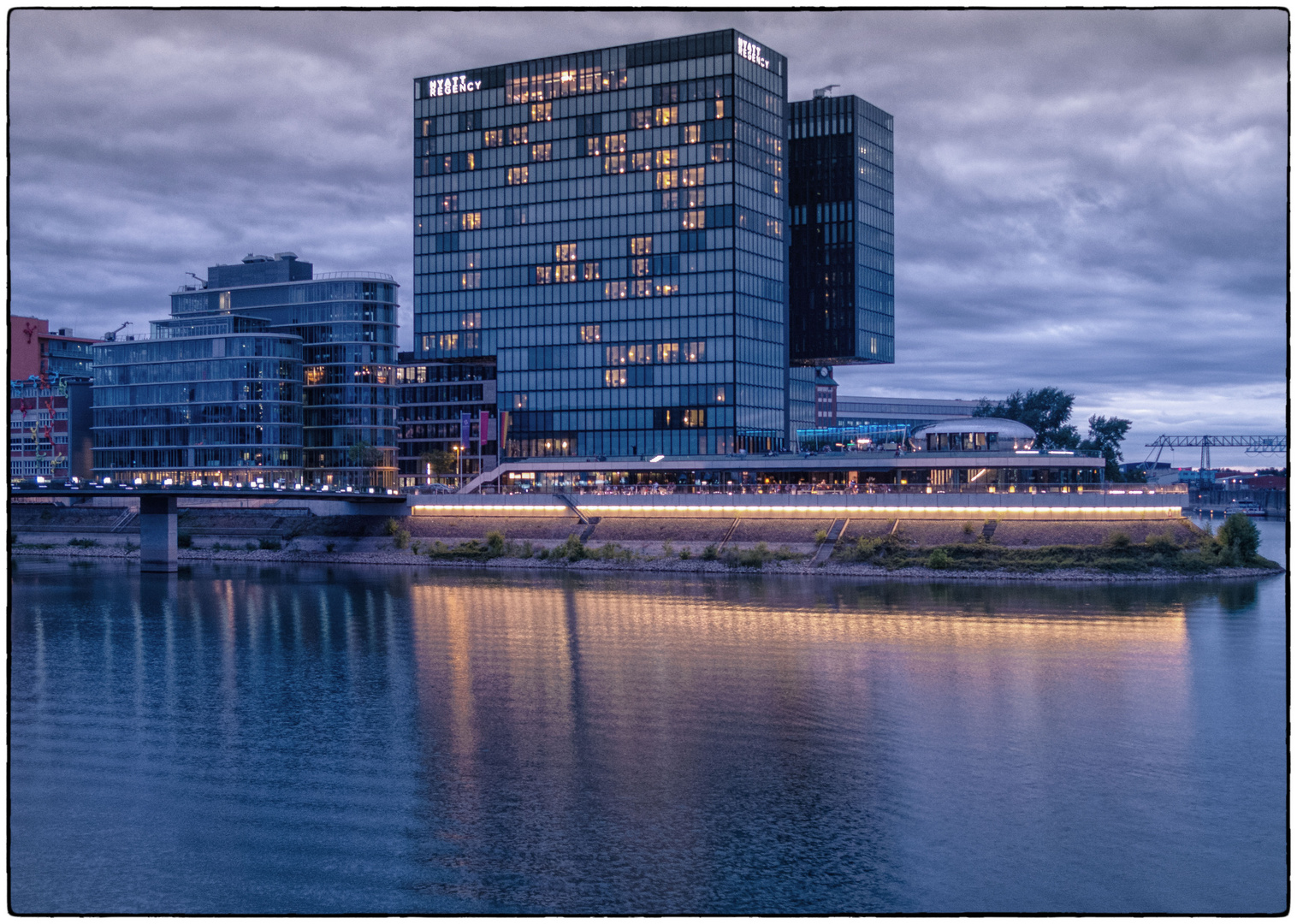 Hyatt Hotel Medienhafen