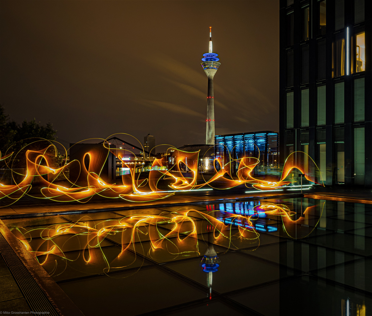 Hyatt Lightpainting