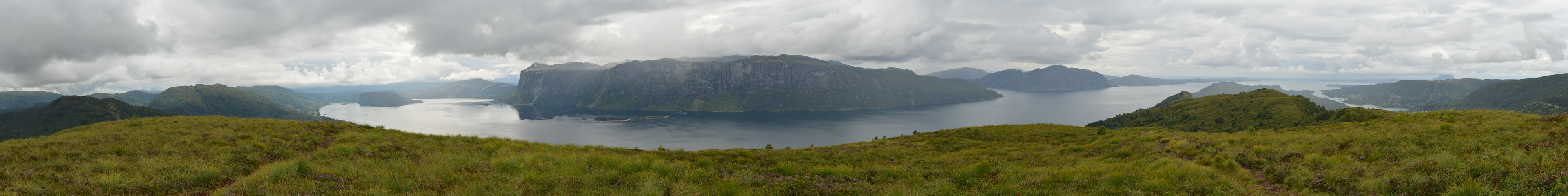 Hyllestadfjorden