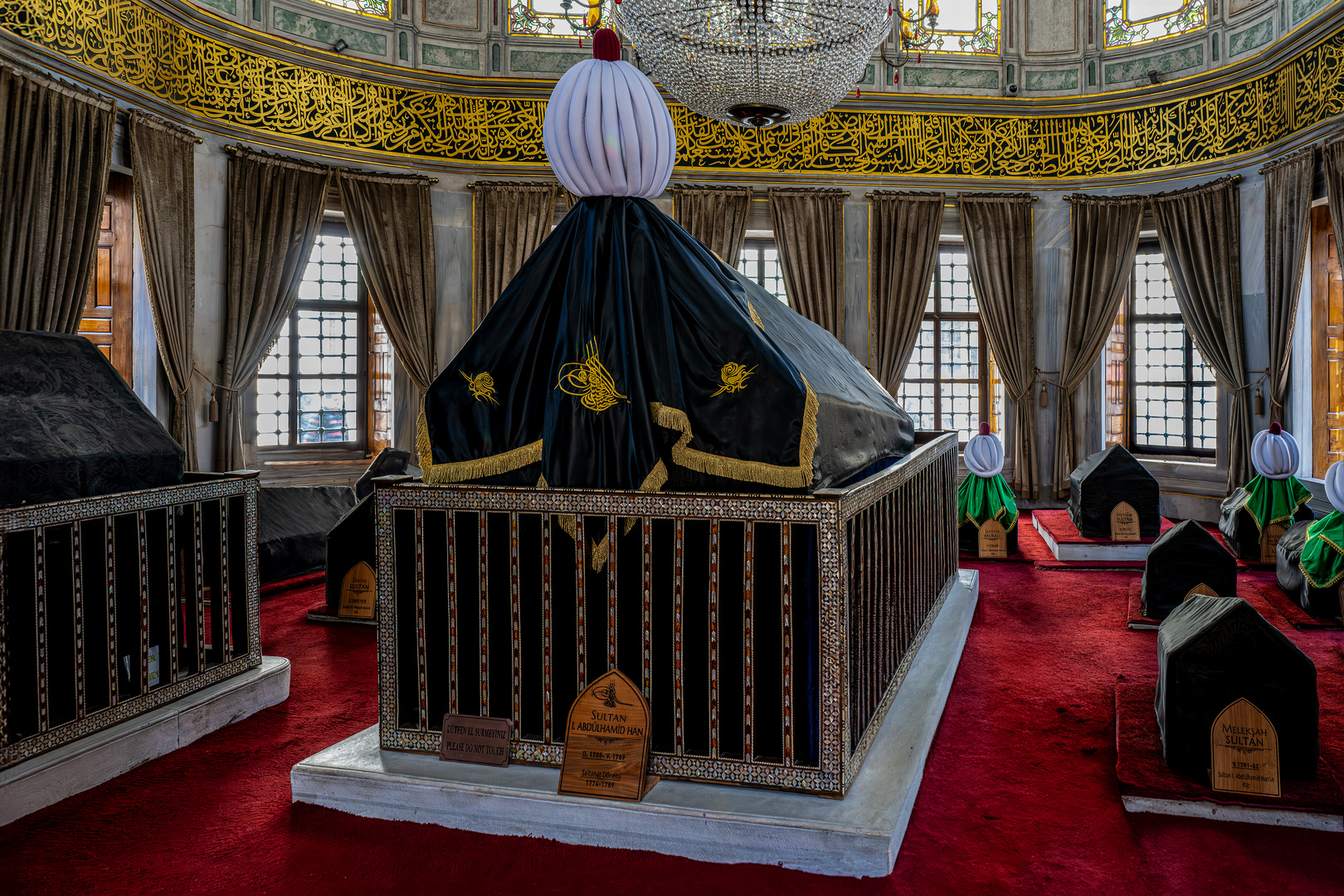 I. Abdülhamit Türbesi Mausoleum 01