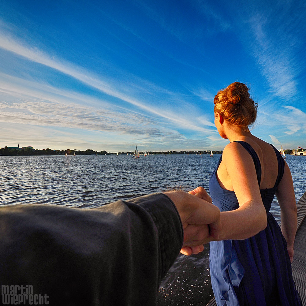 I Follow You: Außenalster im Abendlicht