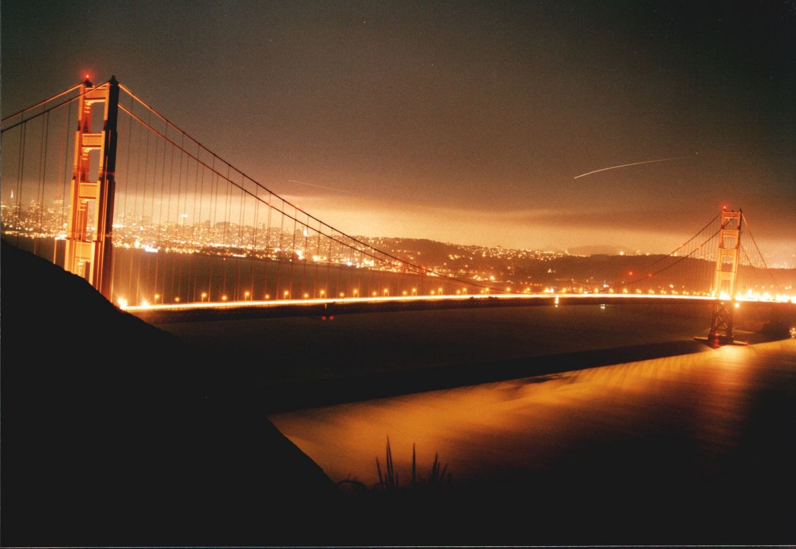 I know why they call this bridge "golden" gate