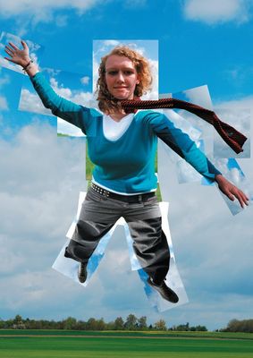 I want to flyyyy away............