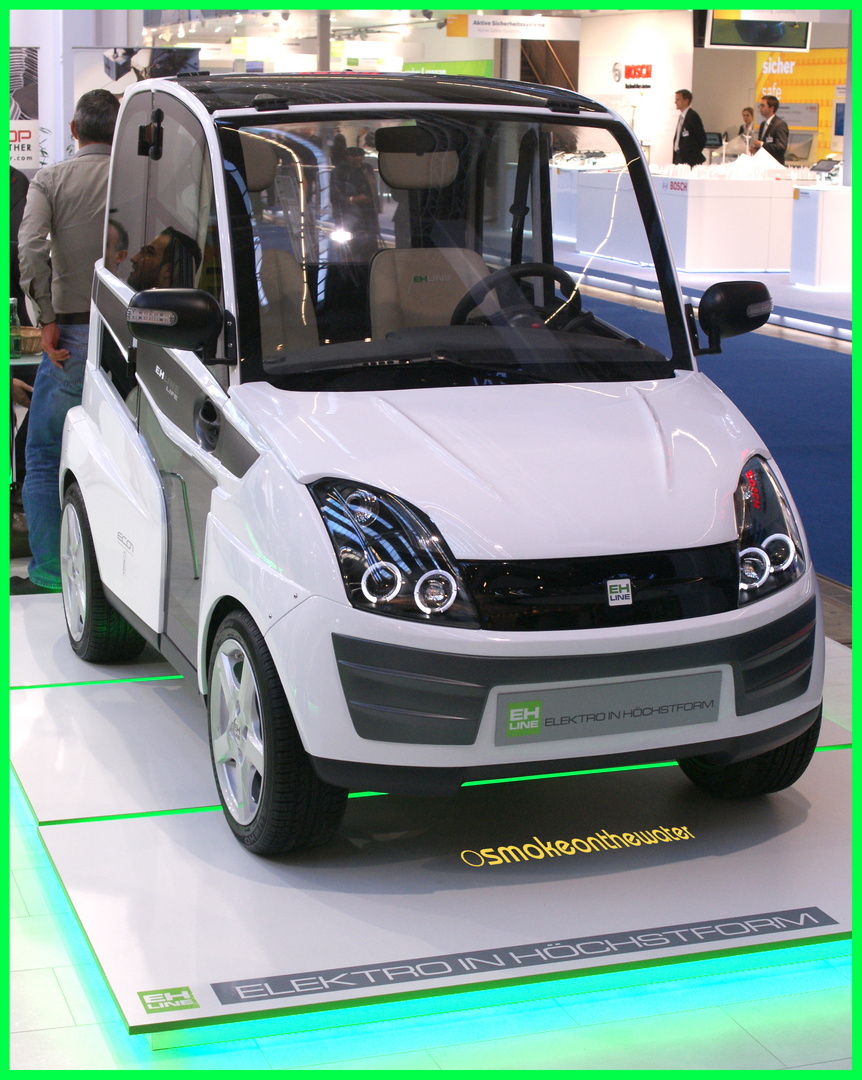 IAA 2011: EH Line EC 01 Life