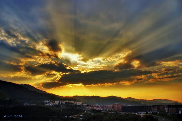 IÑAKI AZKUNA, EL ALCALDE DE TODOS, INCLUSO DE LOS QUE NO PENSÁBAMOS EXACTAMENTE COMO ÉL.