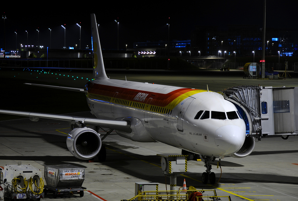 Iberia A321 geht über Nacht zum schlafen in MUC