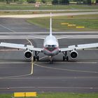 Iberia Retro A319 (EC-KKS)