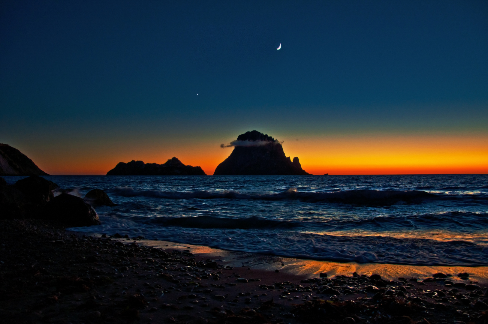 Ibiza Es Verda Sonnenuntergang mit Mond und Venus