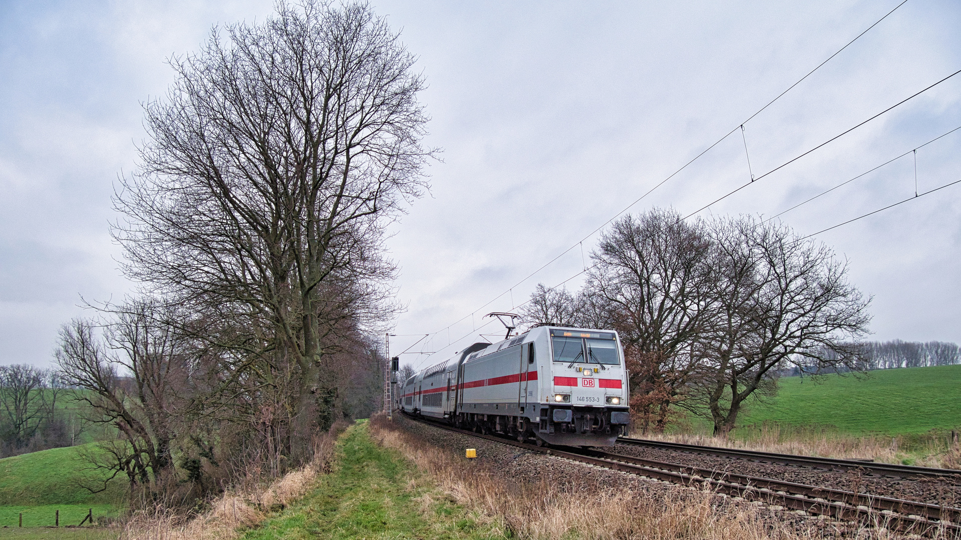 IC 2044 zwischen Gruiten und Haan