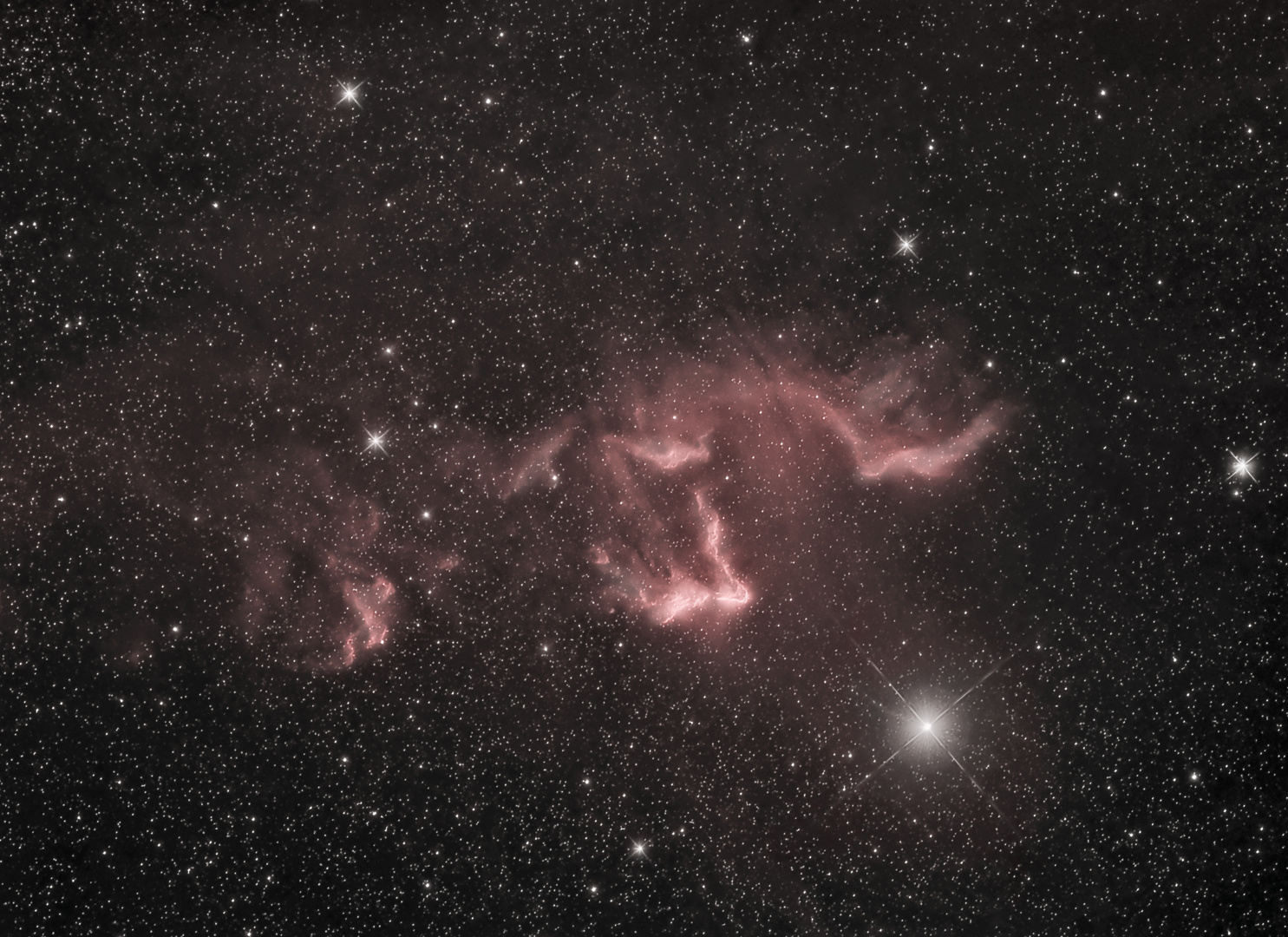 IC 63 (Geist der Cassiopeia)