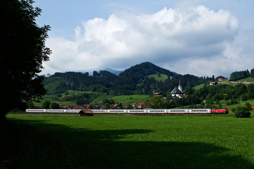 IC auf Lokalbahngleisen