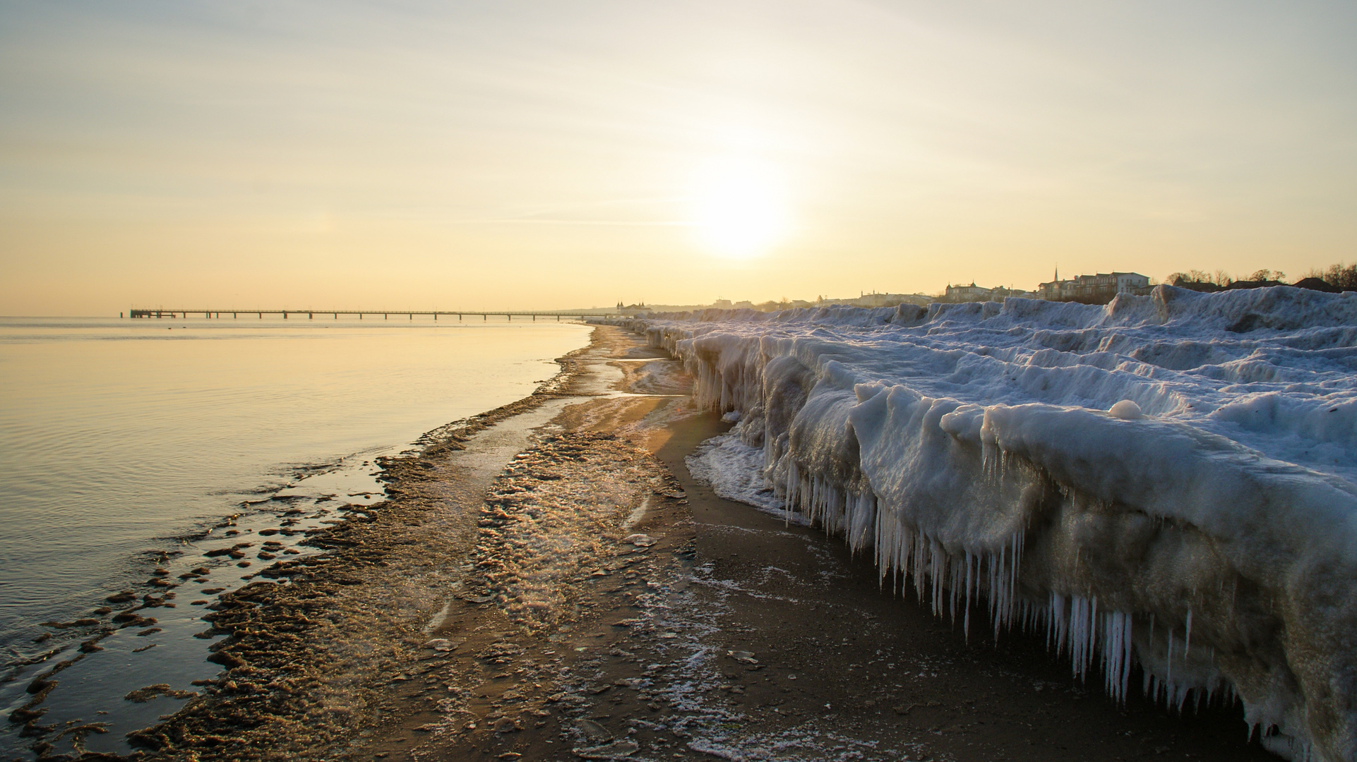 Ice at Baltic coast