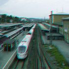 ICE-Ausfahrt in Passau Hbf (3D ROT/GRÜN-Brille)