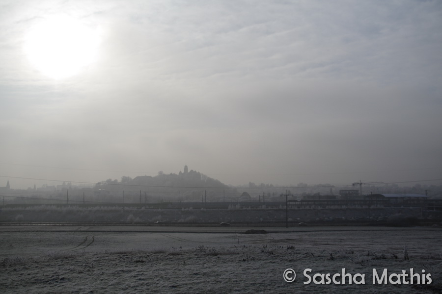 ICE Bahnhof mit Schloss Montabaur