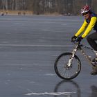 Ice-biker