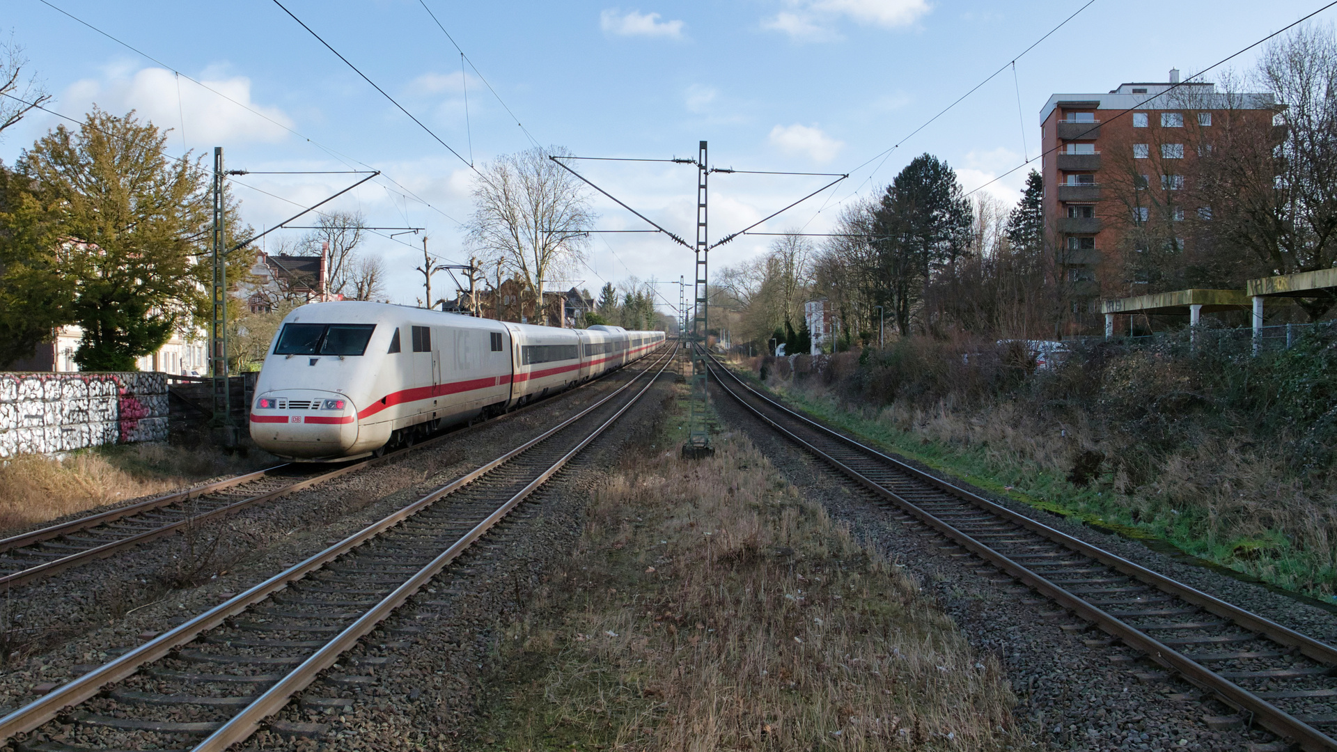 ICE-"Flut" zwischen Millrath und Gerresheim (4)