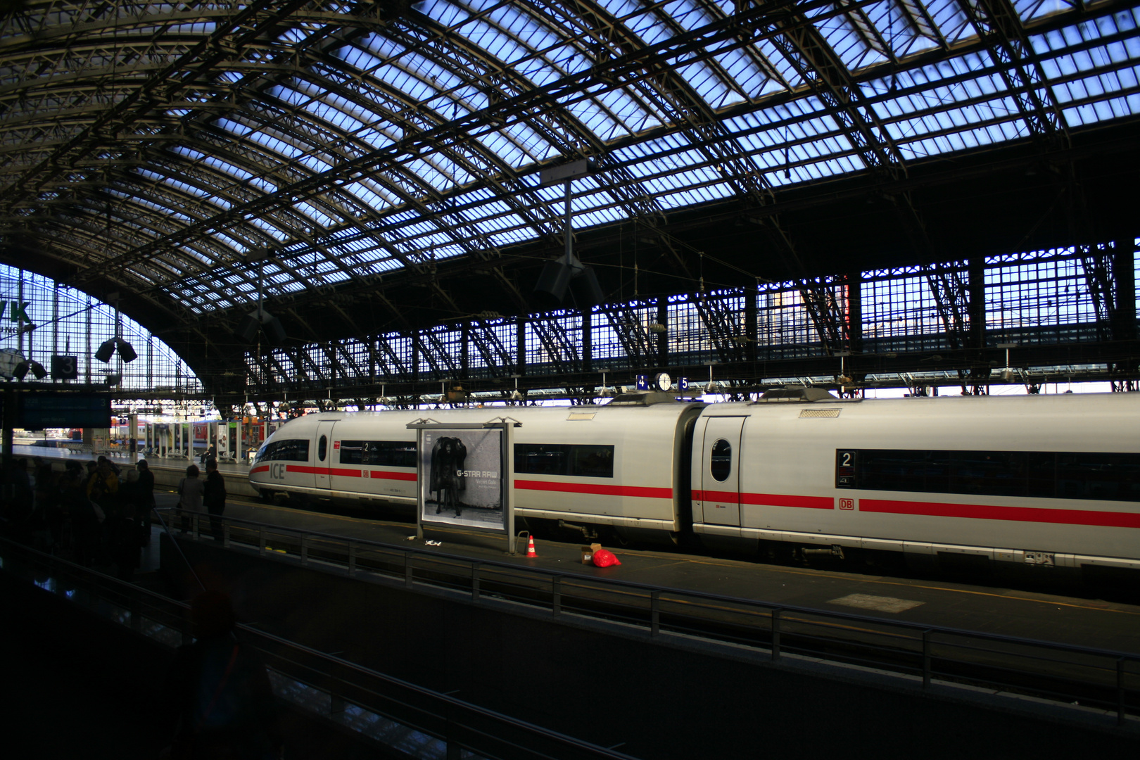 ICE im Kölner HBF