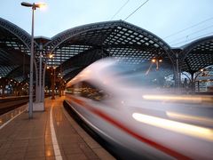 ICE - Köln Hbf