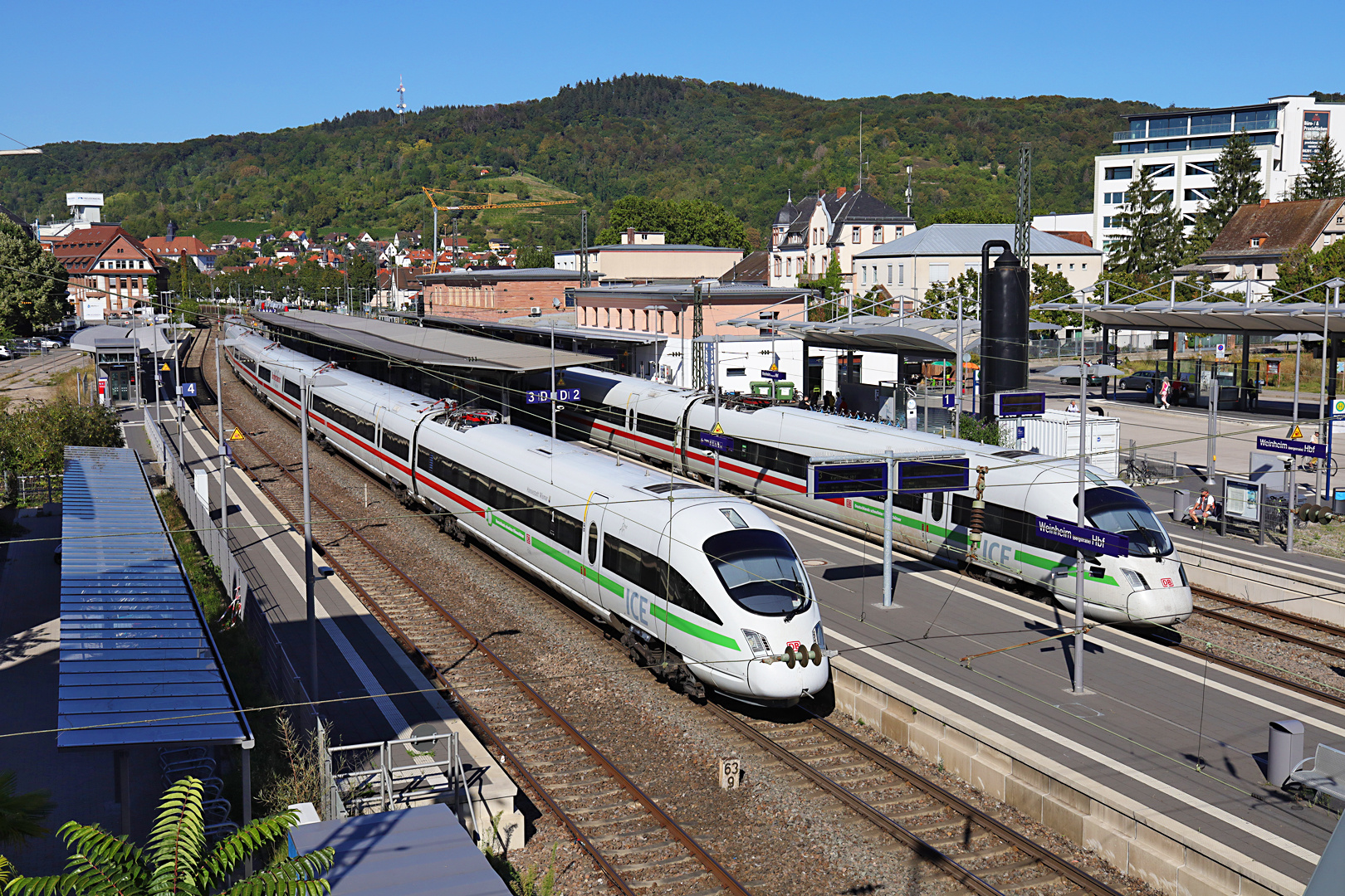  ICE Kreuzung in Weinheim