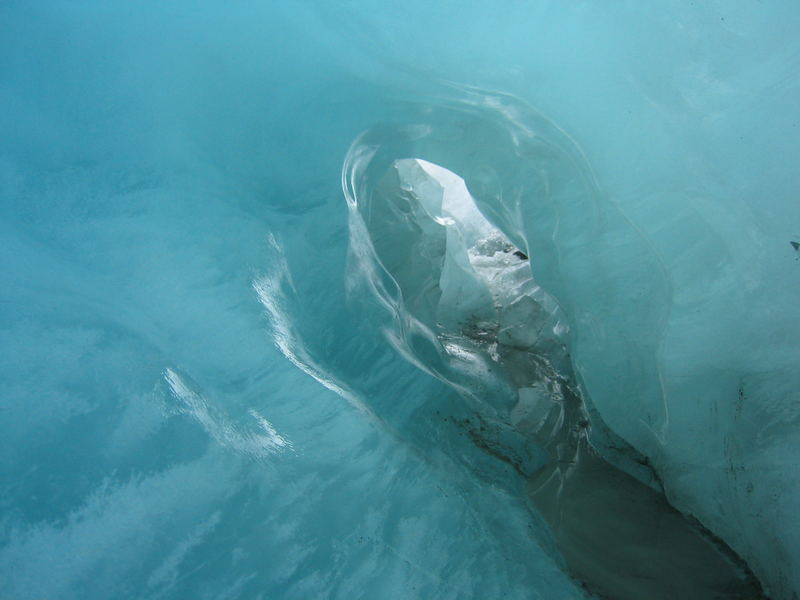 ice-tunnel