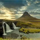 ICELAND Kirkjufellsfoss