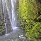 Iceland kleiner neben Seljalandsfoss