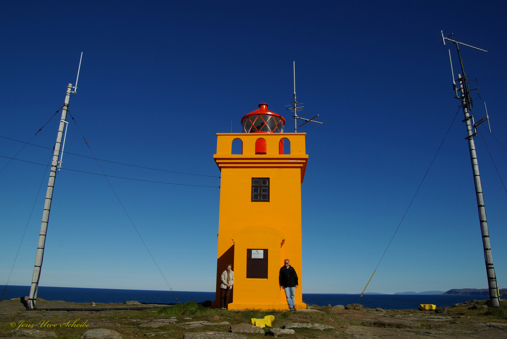 Iceland - Leuuuuchtturm