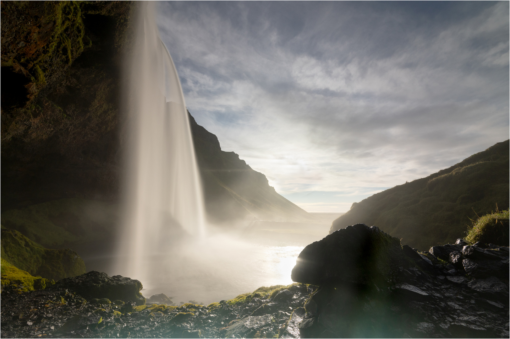 ICELAND Seljalandsfoss