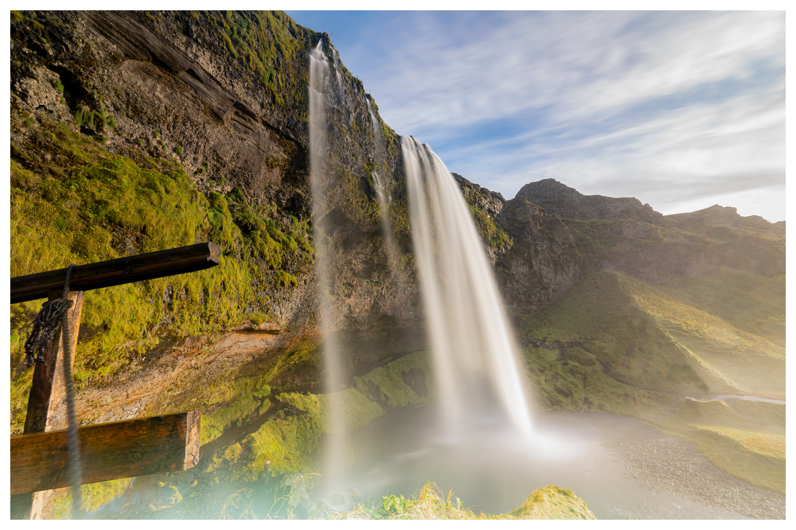 ICELAND Seljalandsfoss