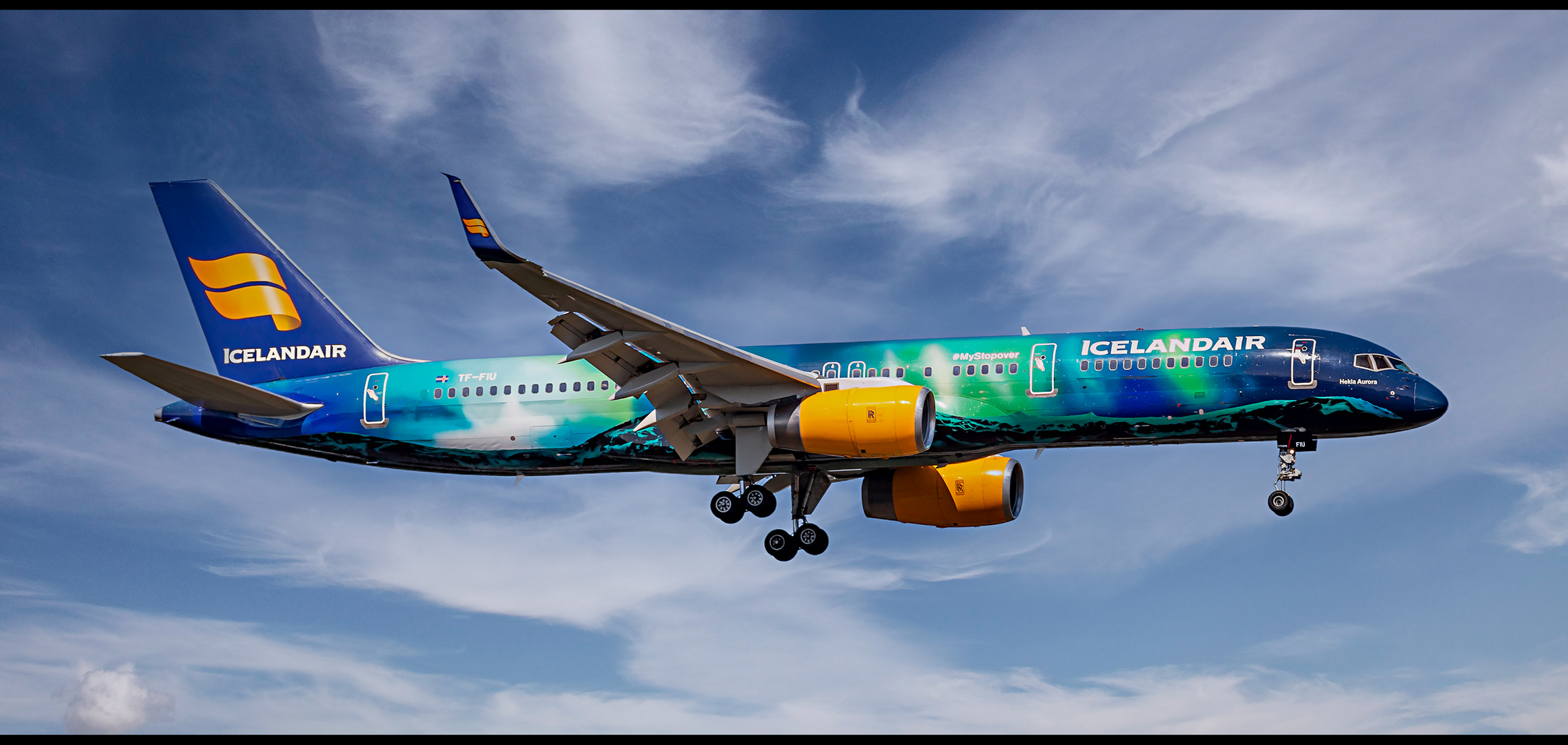 Icelandair (Aurora Borealis Livery), Boeing 757-256