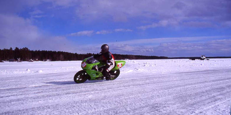 Iceracing