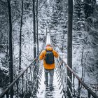 Ich auf einer Hängebrücke im Sauerland 