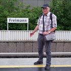 Ich, auf "meinem" U-Bahnhof