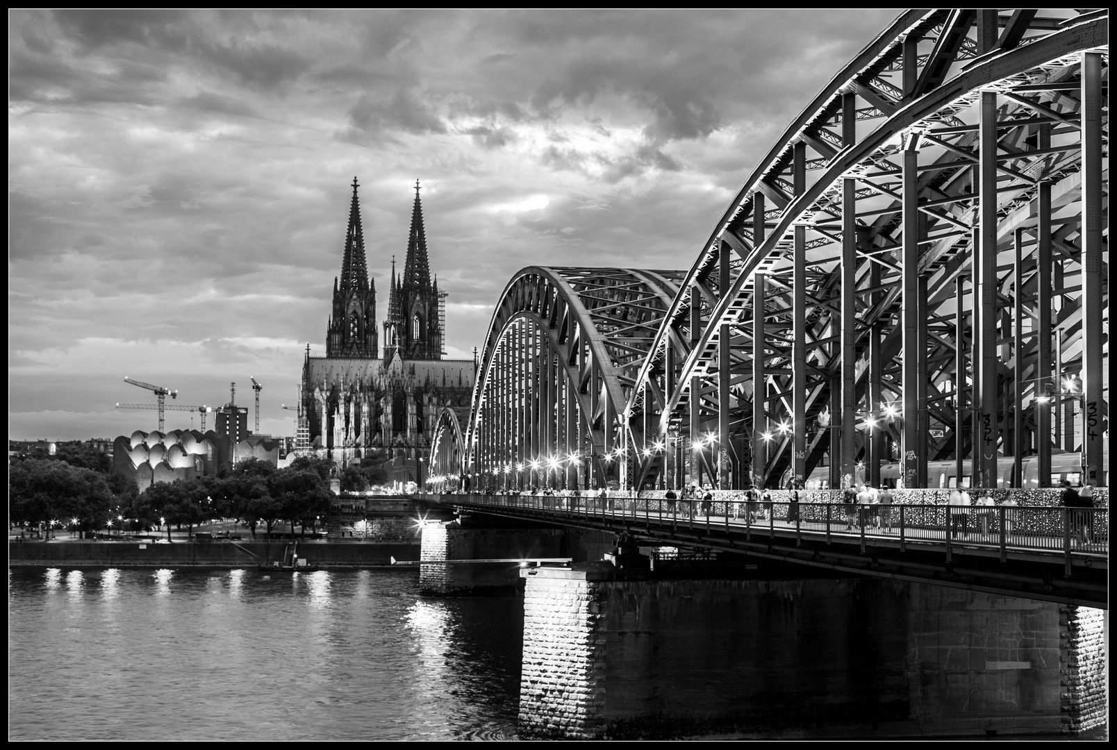 Ich bruch vom Balkon de Blick op de Dom...