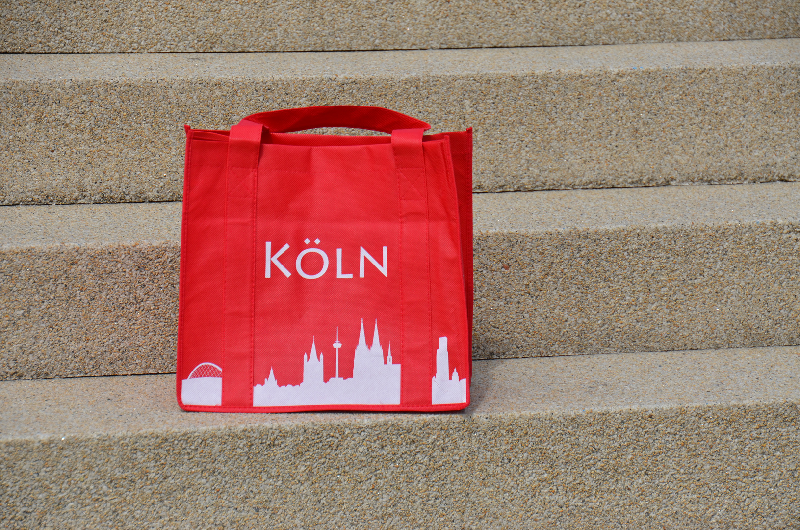 ich hab noch eine tasche stehn in köln