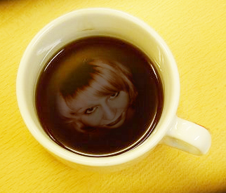 Ich im Kaffee !