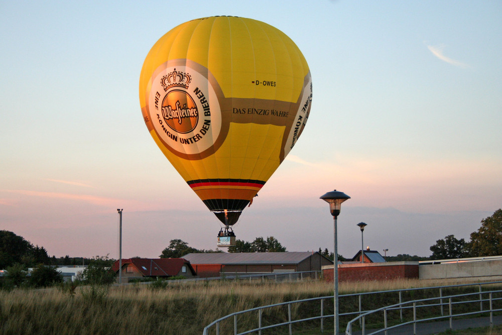 Ich wünsche mir einen Ballonflug ... knapp über den Dächern von Der Objektivputzer 