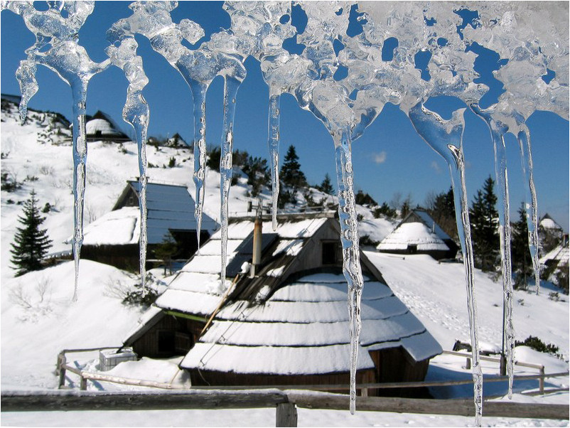 Icy curtain