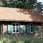 Idylisches Holzhaus im Zoo Heidelberg